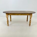 Ovalus valgomojo stalas iš pušies 108x184x76,5 cm