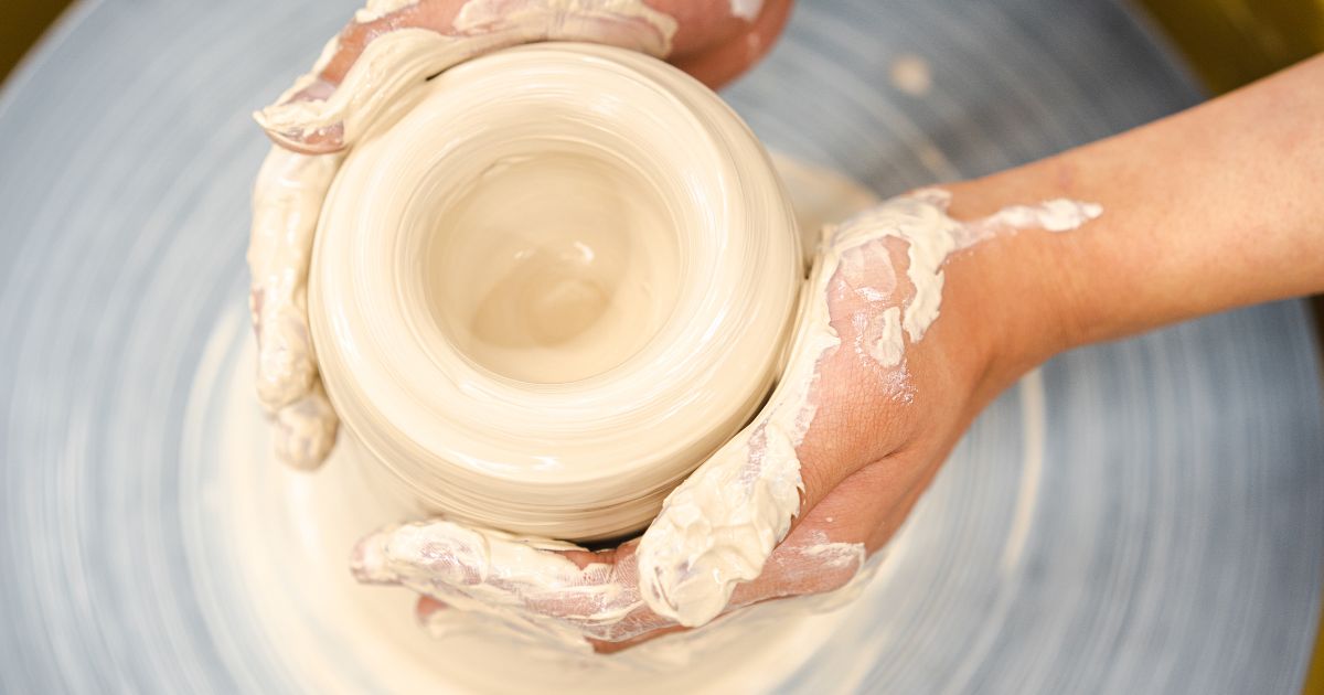 Keramika ir molio dirbiniai