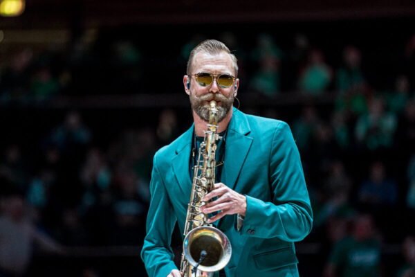 Barzdotas Saksofonistas – Saksofono muzika