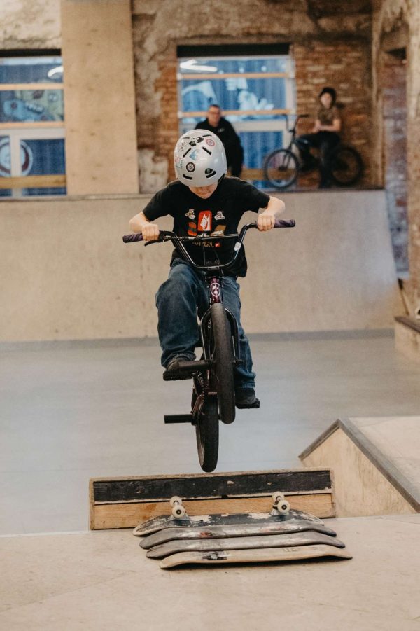 Individuali riedlenčių, paspirtukų, riedučių ar BMX dviračių treniruotė