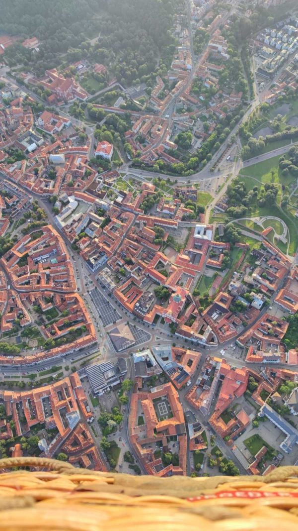 Skrydis karšto oro balionu Vilniuje