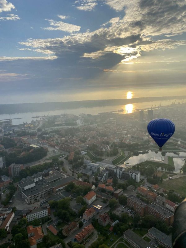 Skrydis oro balionu Klaipėdoje