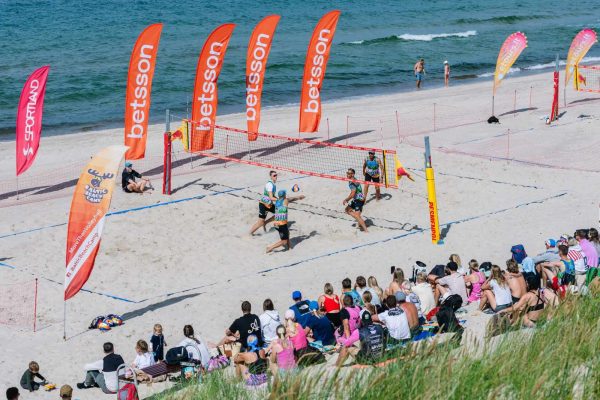 Paplūdimio tinklinio ir nuostabių patyrimų stovykla Nidoje suagusiems