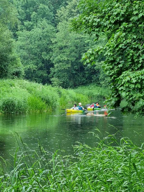 TURISTAUK.LT / Stovyklavietė Dobilų Slėnis: baidarės ir nameliai prie Jūros upės