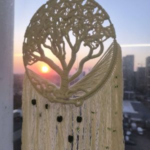 GYVYBĖS MEDŽIO PINIMO DIRBTUVES.